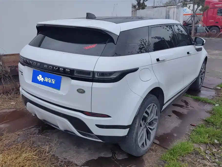 Land Rover Range Rover Evoque L P300e PHEV 2023 - thumbnail 3