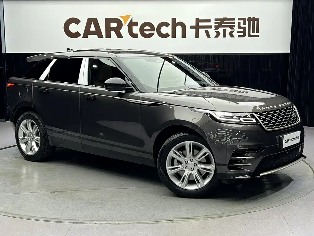 Land Rover Range Rover Velar 2022 250PS Gold Edition 2022 - thumbnail 2
