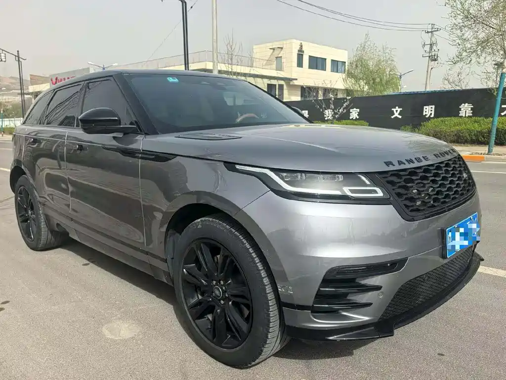 Land Rover Range Rover Velar 2023 250PS Black Badge Special Edition 2023 - thumbnail 3