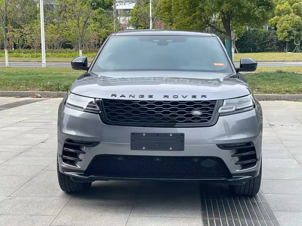 Land Rover Range Rover Velar 2022 250PS Gold Collection Edition 2022 - thumbnail 2