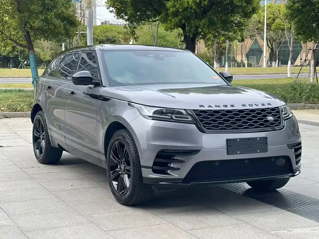 Land Rover Range Rover Velar 2022 250PS Gold Collection Edition 2022 - thumbnail 3