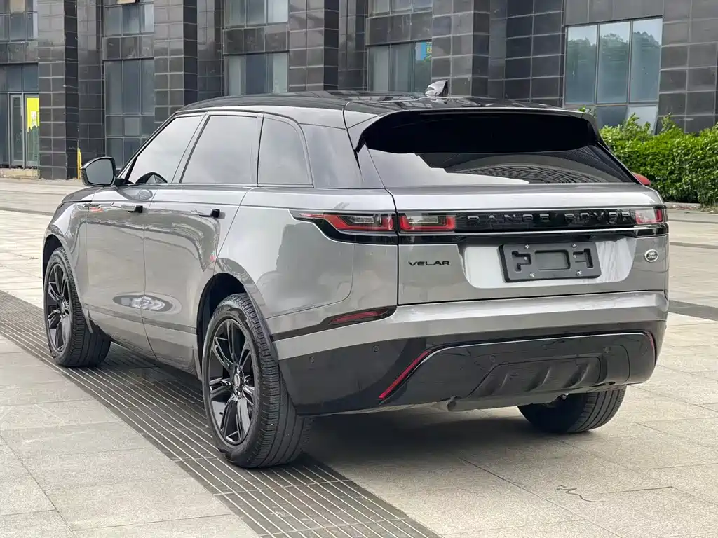 Land Rover Range Rover Velar 2022 250PS Gold Collection Edition 2022 - thumbnail 6