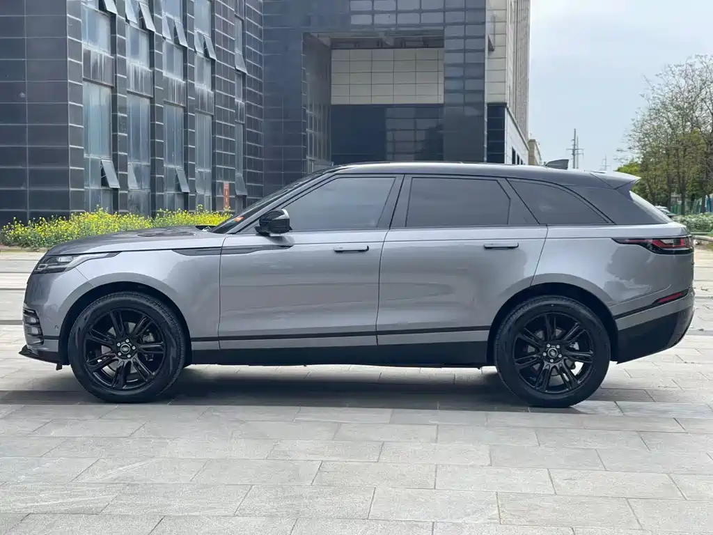 Land Rover Range Rover Velar 2022 250PS Gold Collection Edition 2022 - thumbnail 7
