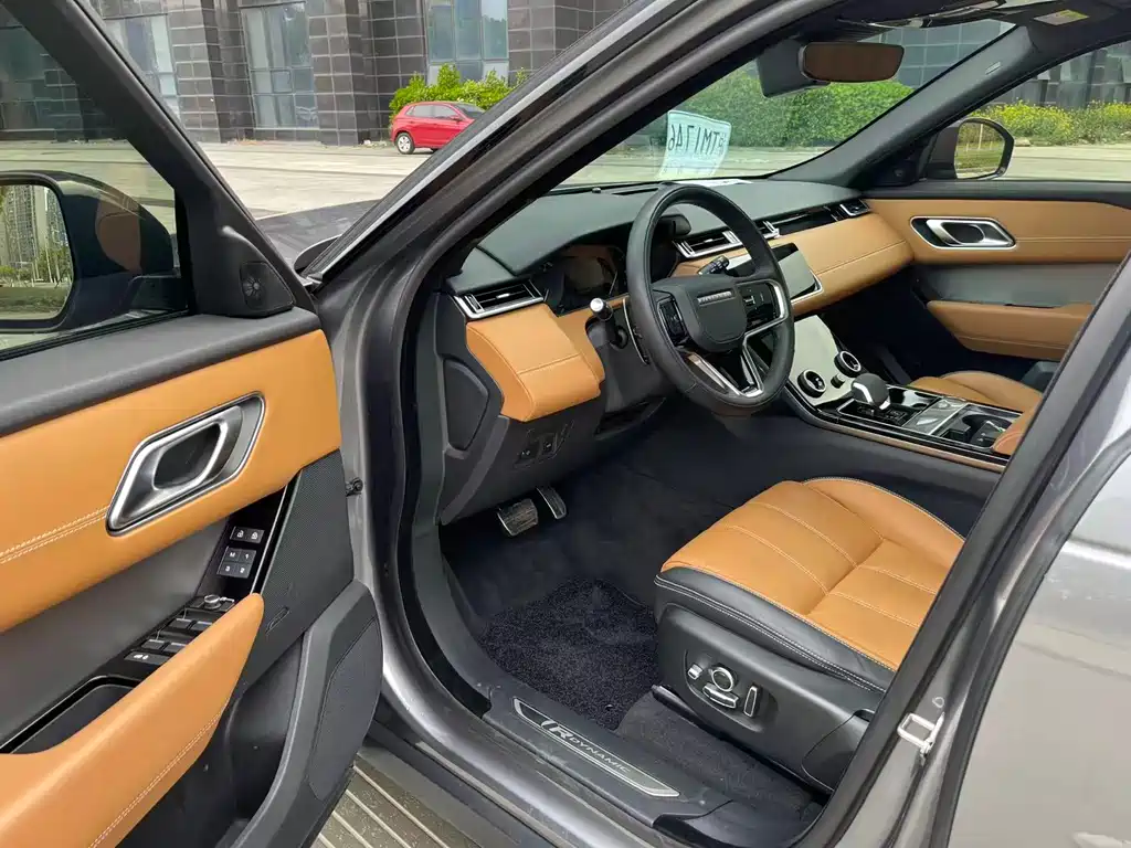 Land Rover Range Rover Velar 2022 250PS Gold Collection Edition 2022 - thumbnail 8