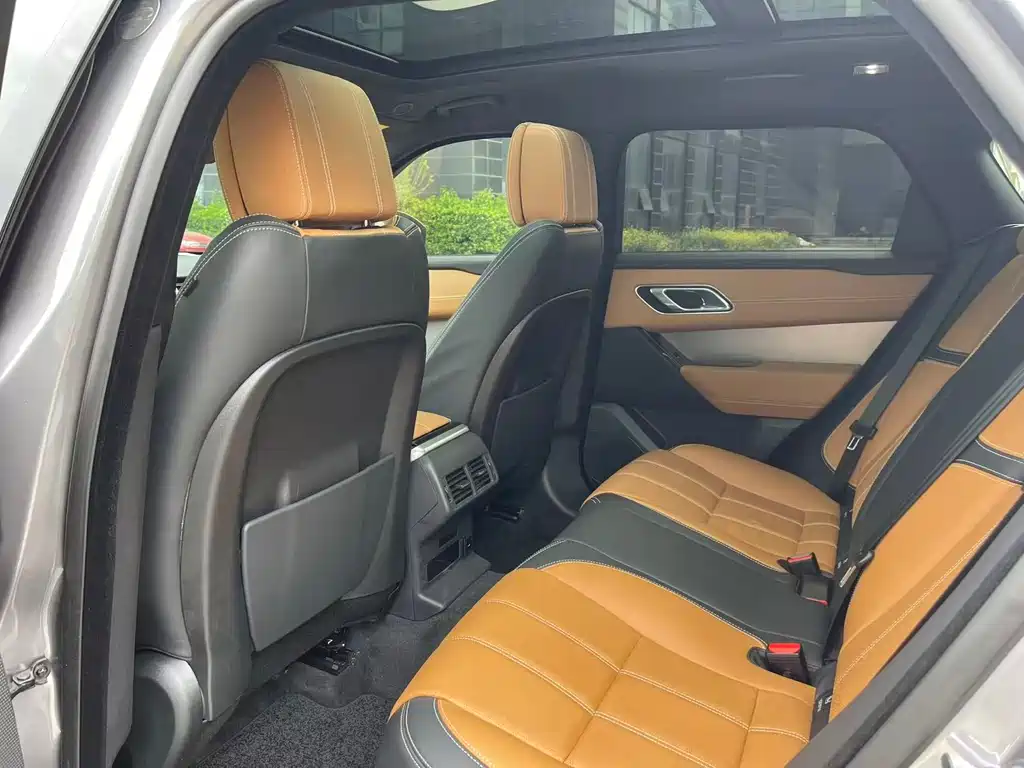 Land Rover Range Rover Velar 2022 250PS Gold Collection Edition 2022 - thumbnail 10