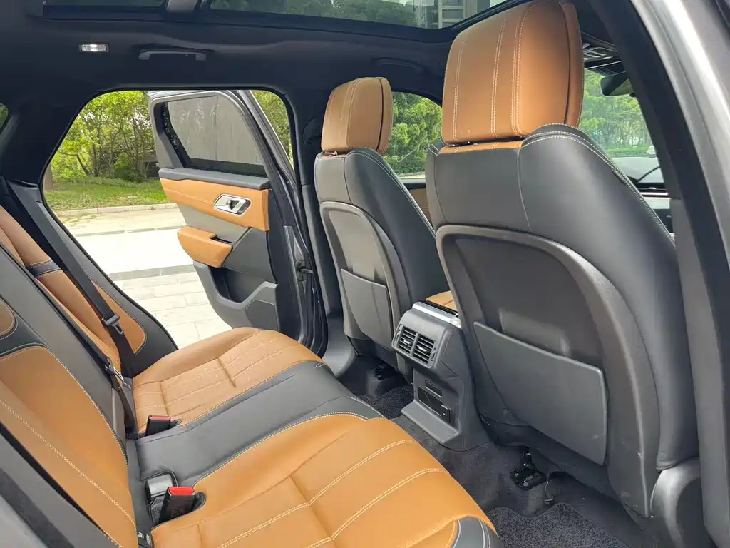 Land Rover Range Rover Velar 2022 250PS Gold Collection Edition 2022 - thumbnail 13