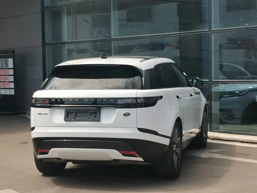 Land Rover Range Rover Sport 2025 Dynamic HSE 2025 - thumbnail 3