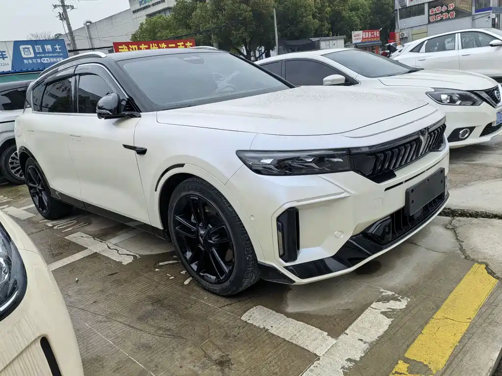 Lantu Auto Lantu FREE 2024 Long Range Intelligent Driving Edition 2024 - thumbnail 2