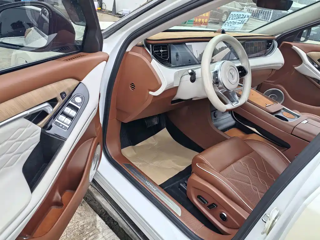 Lantu Auto Lantu FREE 2024 Long Range Intelligent Driving Edition 2024 - thumbnail 4