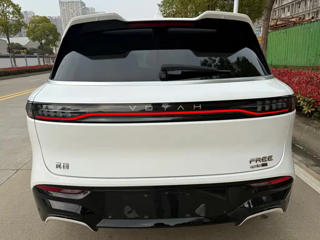Lantu Auto Lantu FREE 2024 Long Range Intelligent Driving Edition 2023 - thumbnail 4