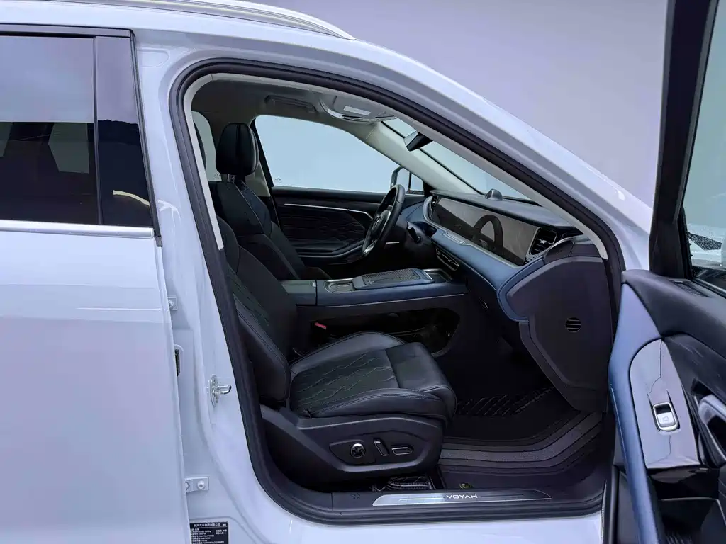 Lantu Auto Lantu FREE 2024 Long Range Intelligent Driving Edition 2023 - thumbnail 6