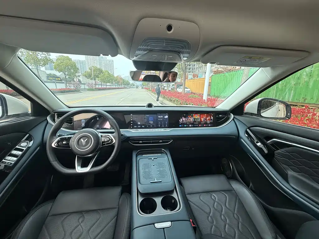 Lantu Auto Lantu FREE 2024 Long Range Intelligent Driving Edition 2023 - thumbnail 7