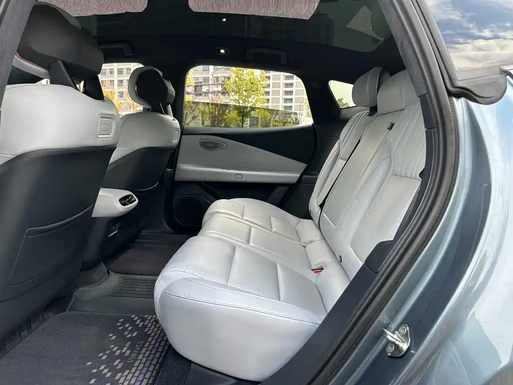 Lynk & Co Lynk & Co Z10 2024 95kWh 702km AWD Intelligent Drive Ultra 2024 - thumbnail 12