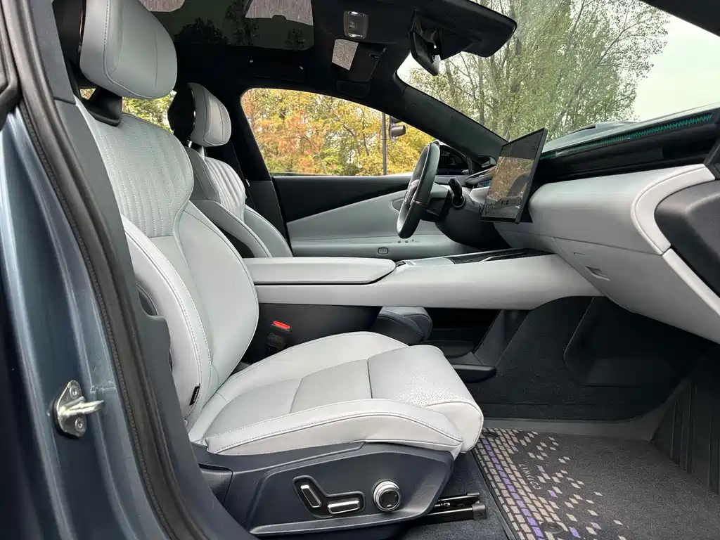 Lynk & Co Lynk & Co Z10 2024 95kWh 702km AWD Intelligent Drive Ultra 2024 - thumbnail 14