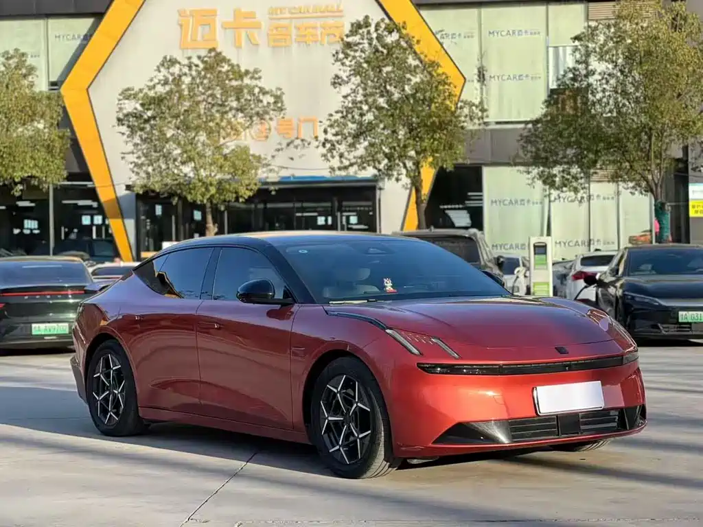 Lynk & Co Lynk Z10 2024 95kWh 766km RWD Max 2025 - thumbnail 3