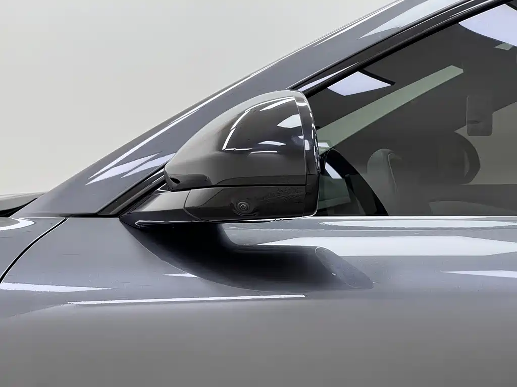 Lynk & Co Lynk & Co Z10 2024 95kWh 766km RWD Max 2025 - thumbnail 10