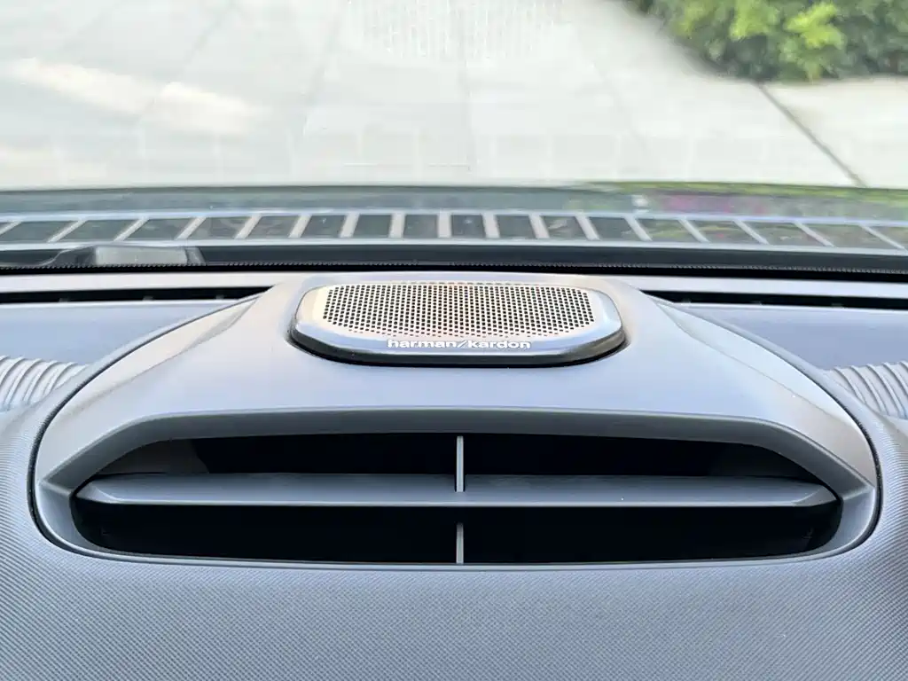 Lynk & Co Lynk & Co Z10 2025 95kWh 702km AWD Halo 2025 - thumbnail 17