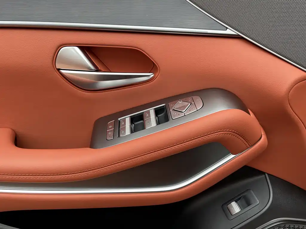 BYD (BYD Auto) Tang L 2025 EV 600KM AWD LiDAR Flagship 2025 - thumbnail 15