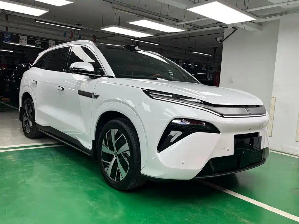 BYD (BYD Auto) Tang L 2025 DM 200KM AWD LiDAR Flagship 2025 - thumbnail 3