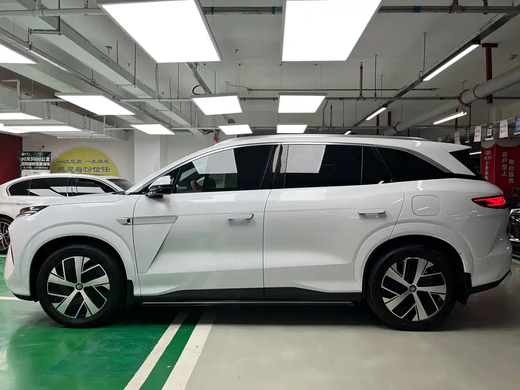 BYD (BYD Auto) Tang L 2025 DM 200KM AWD LiDAR Flagship 2025 - thumbnail 5