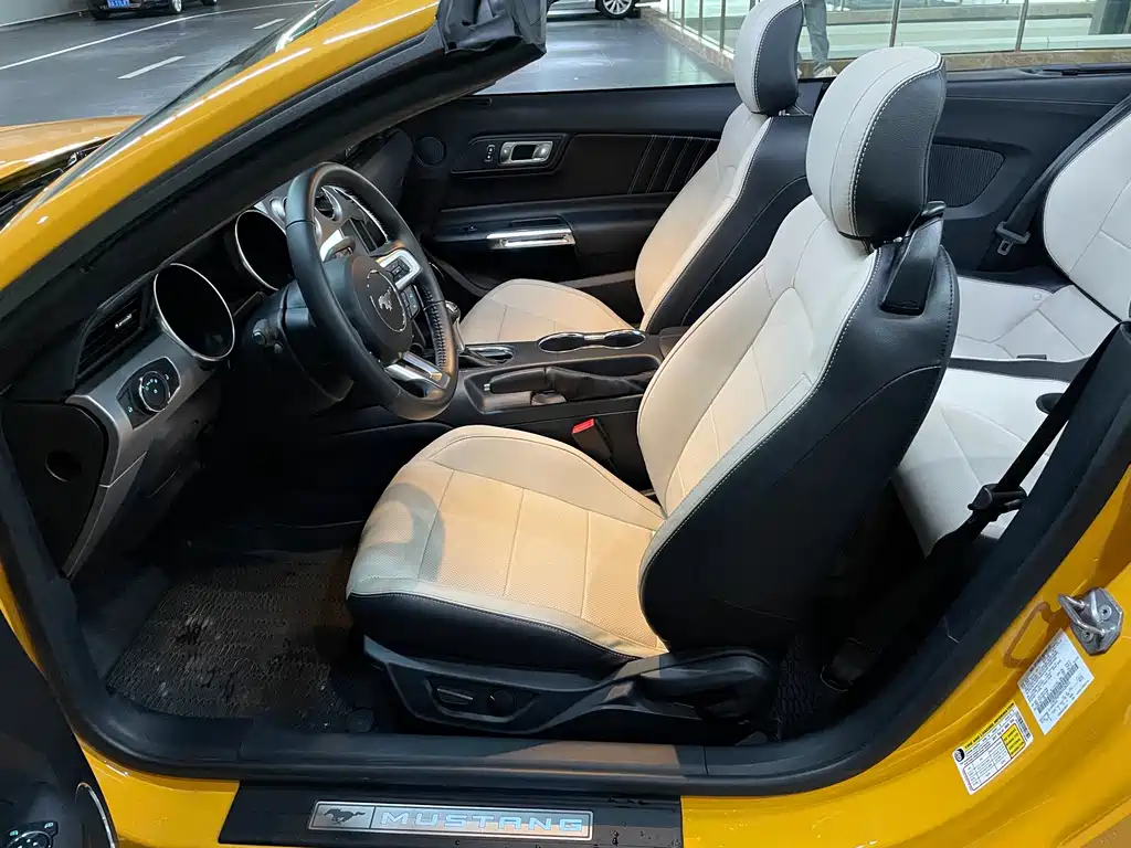 Ford Mustang 2022 2.3T Convertible P Edition 2026 - thumbnail 10