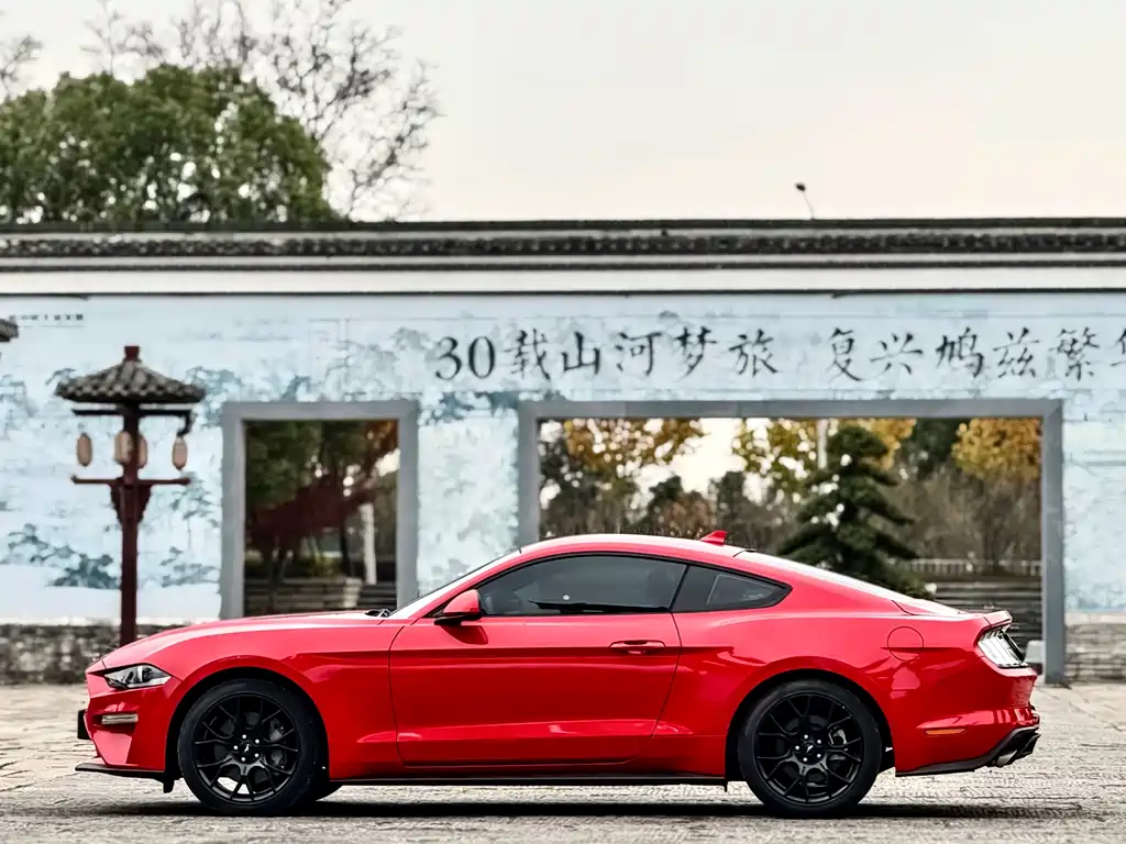 Ford Mustang 2021 2.3T EcoBoost 2021 - thumbnail 7