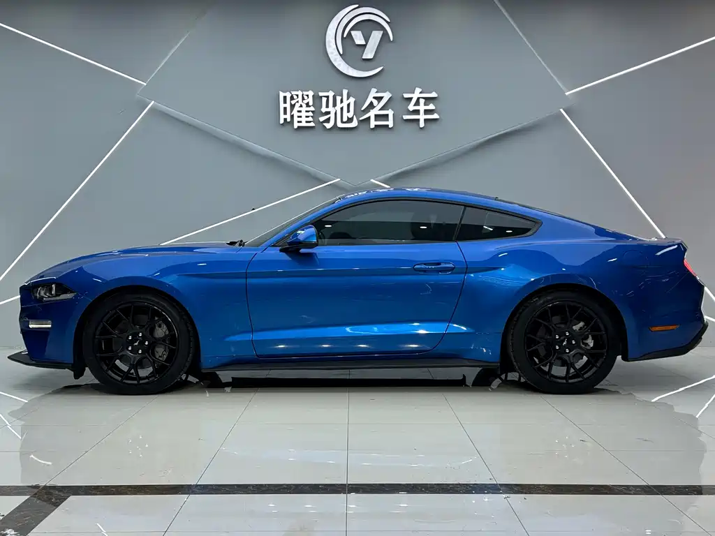 Ford Mustang 2021 2.3T EcoBoost Performance Advanced Edition 2021 - thumbnail 3