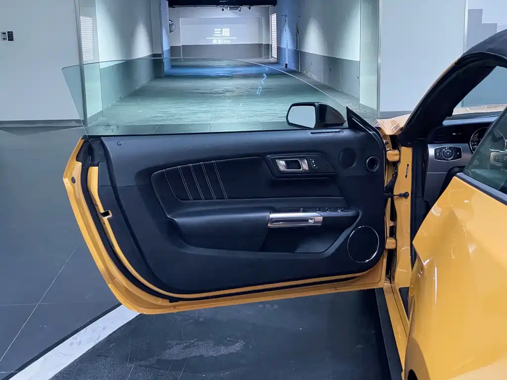 Ford Mustang 2022 2.3T Convertible P Edition 2026 - thumbnail 18