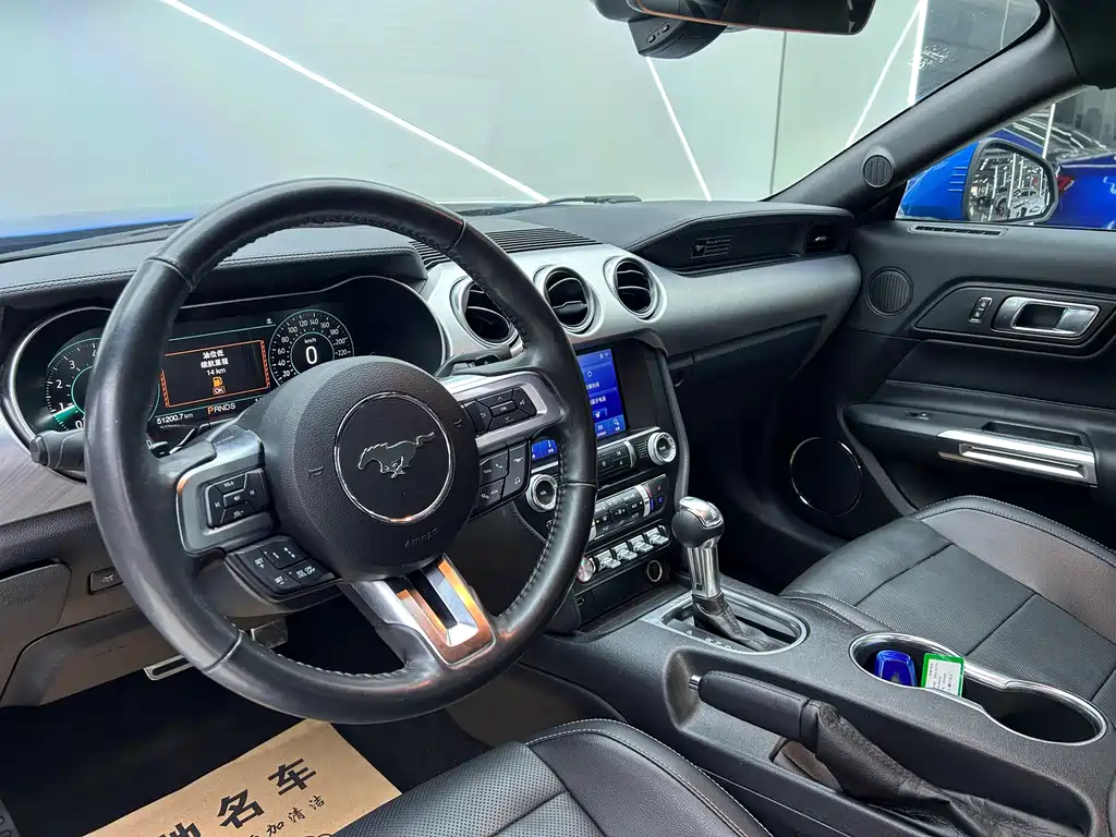 Ford Mustang 2021 2.3T EcoBoost Performance Advanced Edition 2021 - thumbnail 8