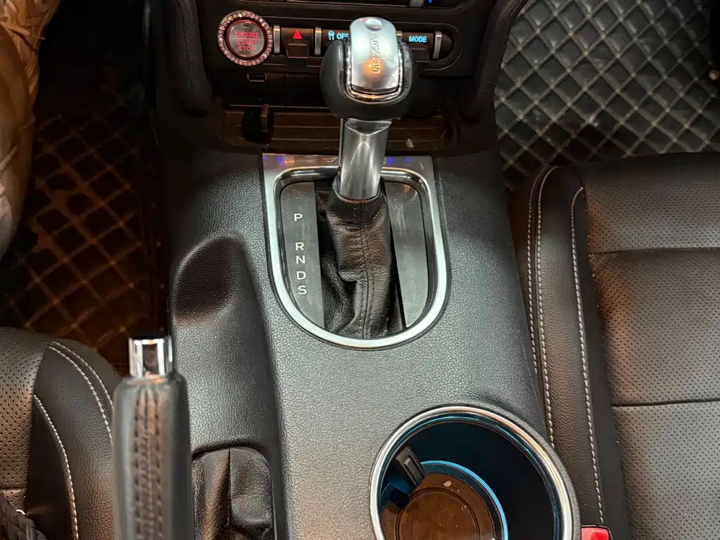 Ford Mustang 2021 2.3T EcoBoost 2021 - thumbnail 9