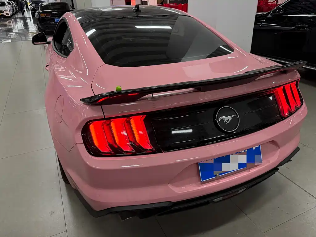 Ford Mustang 2021 2.3T EcoBoost 2021 - thumbnail 13