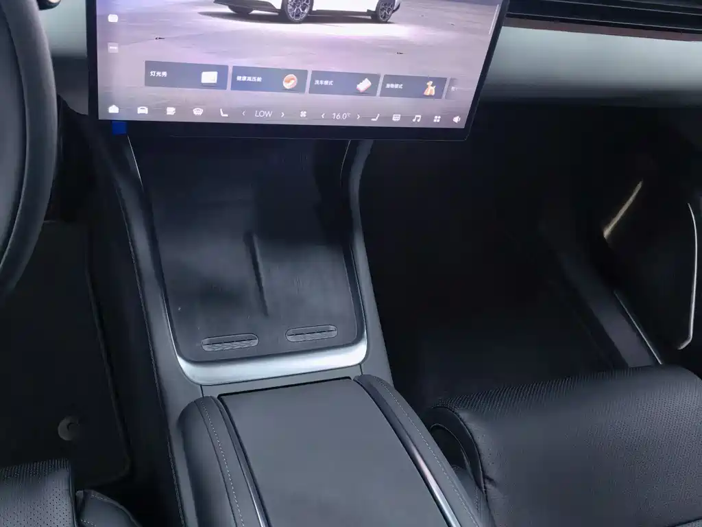 Zeekr ZEEKR 007 2025 Long Range Rear-Wheel Drive Intelligent Driving Version 100kWh 2026 - thumbnail 12