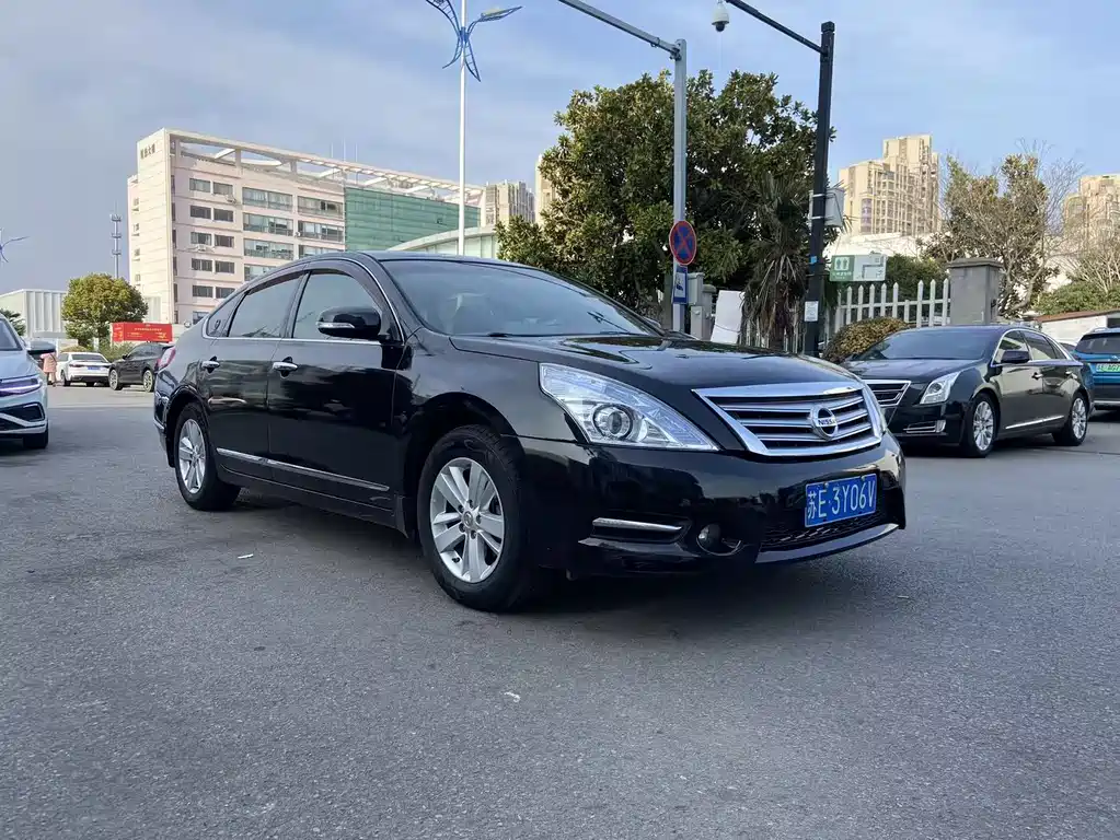 Nissan Nissan Teana 2012 2.5L XL Intelligent Enjoyment Edition 2013 - thumbnail 3