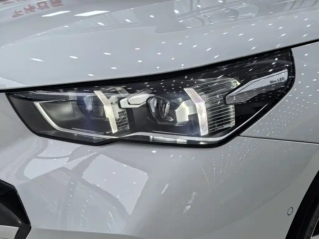 BMW BMW 5 Series 2025 530Li Leading Model M Sport Package 2025 - thumbnail 12