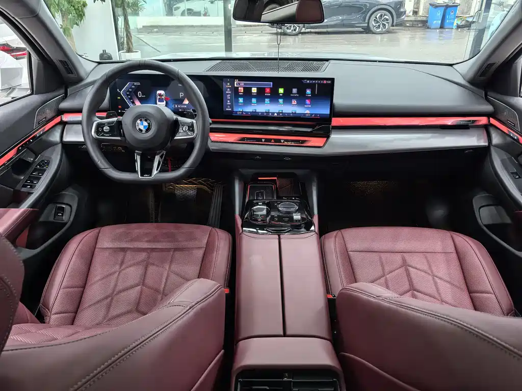 BMW BMW 5 Series 2025 530Li Leading Model M Sport Package 2025 - thumbnail 16