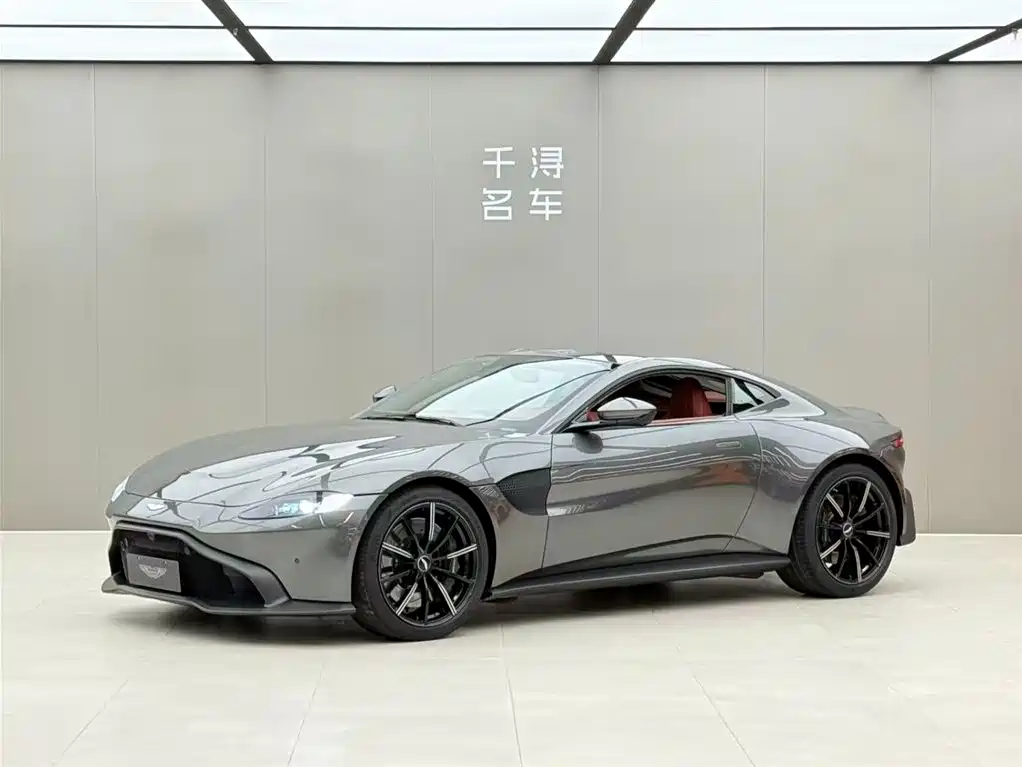 Aston Martin Aston Martin V8 Vantage 2018 4.0L V8 Coupe 2019