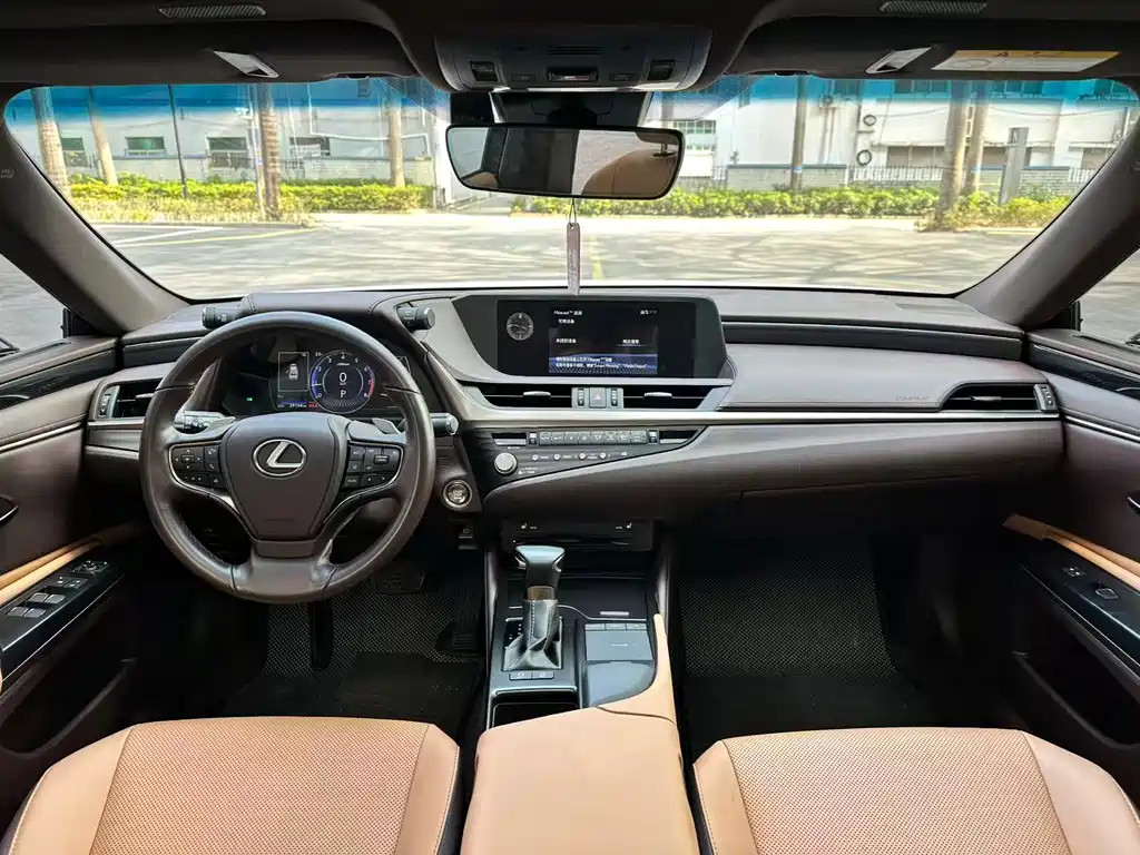 Lexus Lexus ES 2021 200 Excellent Edition 2021 - thumbnail 10
