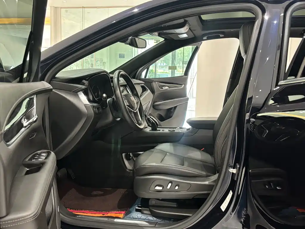 Cadillac Cadillac XT5 2021 28T AWD Luxury 2021 - thumbnail 7