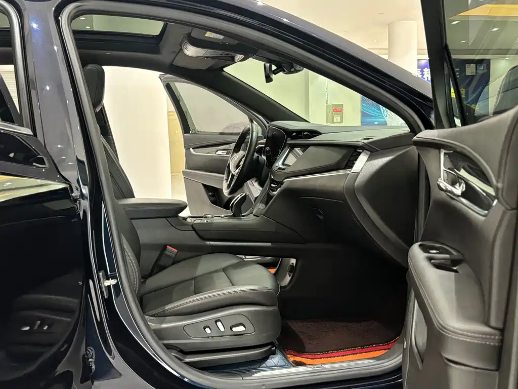 Cadillac Cadillac XT5 2021 28T AWD Luxury 2021 - thumbnail 10