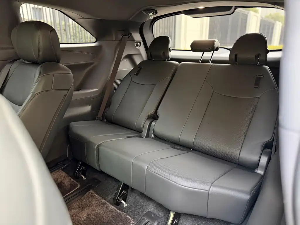 Toyota Toyota Sienna 2023 2.5L Hybrid Limited Edition 2023 - thumbnail 10