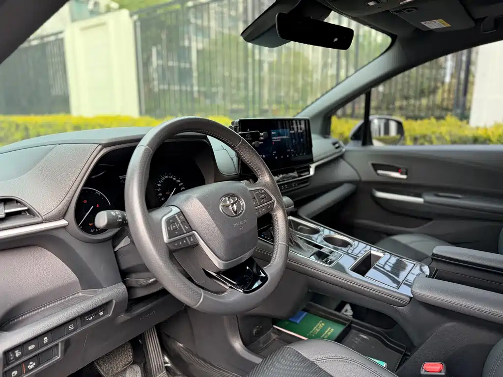 Toyota Toyota Sienna 2023 2.5L Hybrid Limited Edition 2023 - thumbnail 11