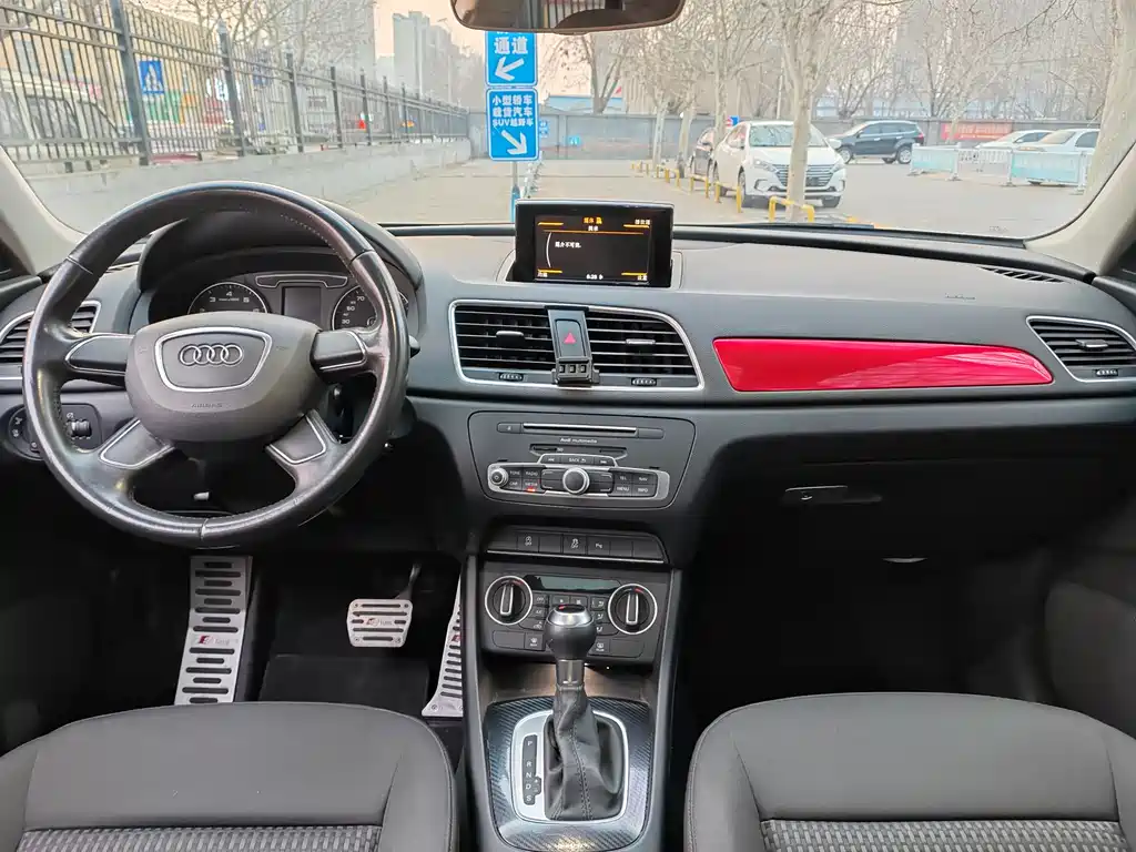 Audi Audi Q3 2016 30 TFSI Standard Model 2016 - thumbnail 8