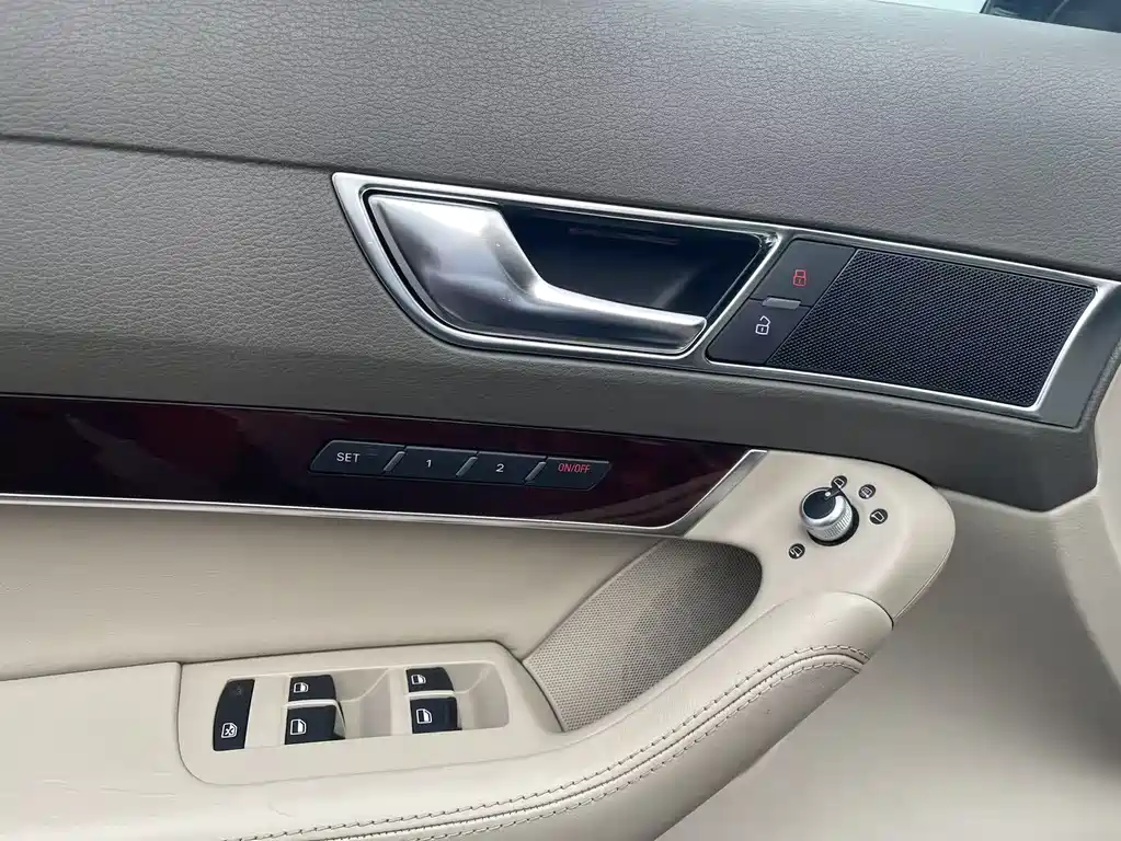 Audi Audi A6L 2011 2.8 FSI Luxury Edition 2012 - thumbnail 22