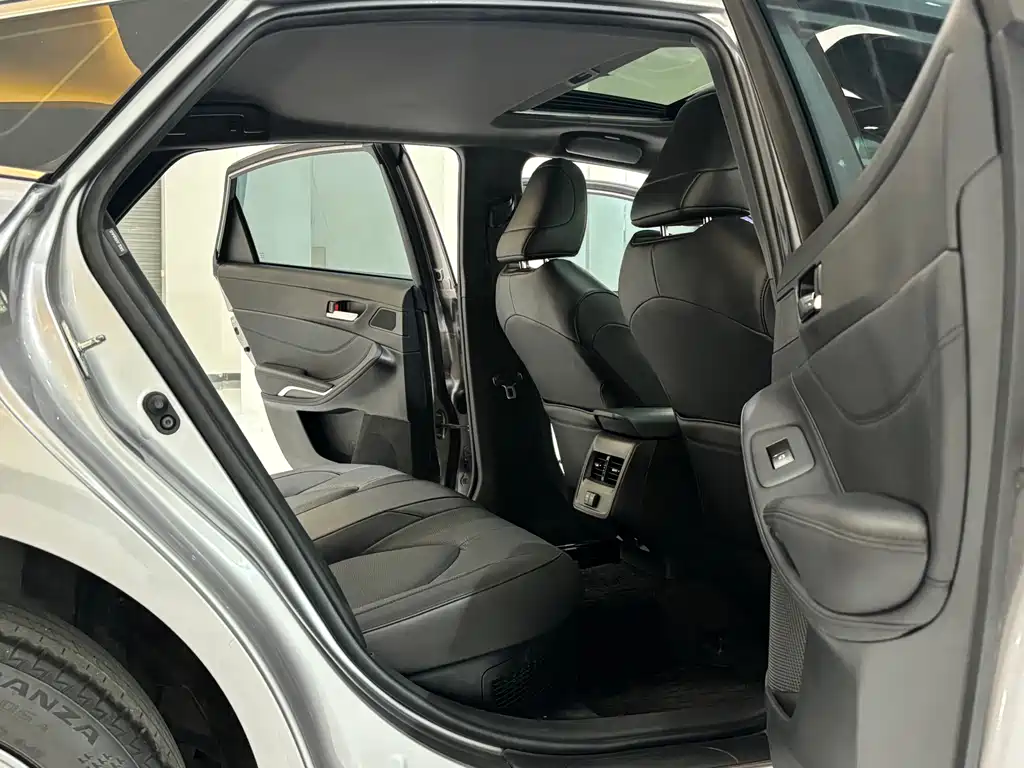 Toyota Avalon 2019 Model Hybrid 2.5L Luxury Version China V 2020 - thumbnail 9
