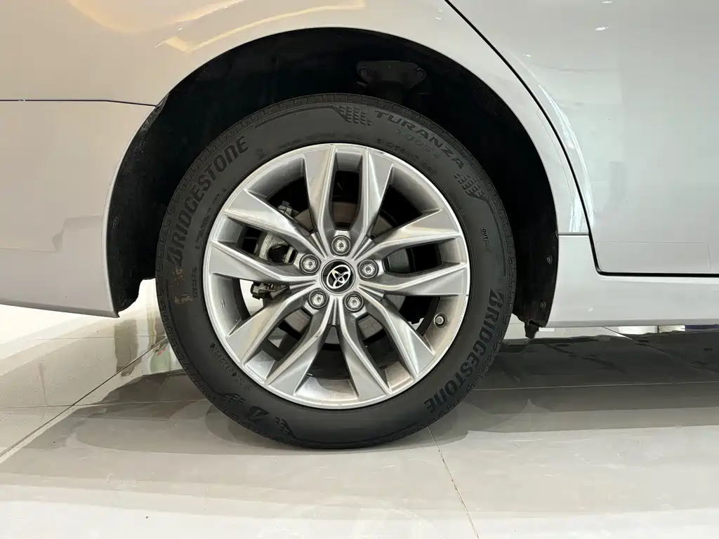 Toyota Avalon 2019 Model Hybrid 2.5L Luxury Version China V 2020 - thumbnail 18