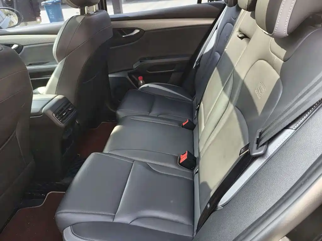 Qoros Qoros 7 2020 1.6T Elite Edition 2021 - thumbnail 6