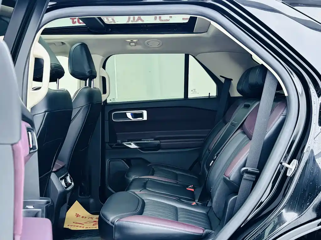 Ford Ford Explorer 2023 EcoBoost 285 AWD Titanium Edition 7-seater 2023 - thumbnail 14