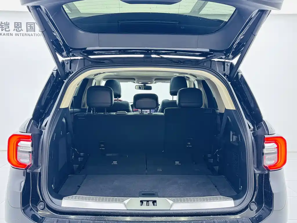 Ford Ford Explorer 2023 EcoBoost 285 AWD Titanium Edition 7-seater 2023 - thumbnail 17