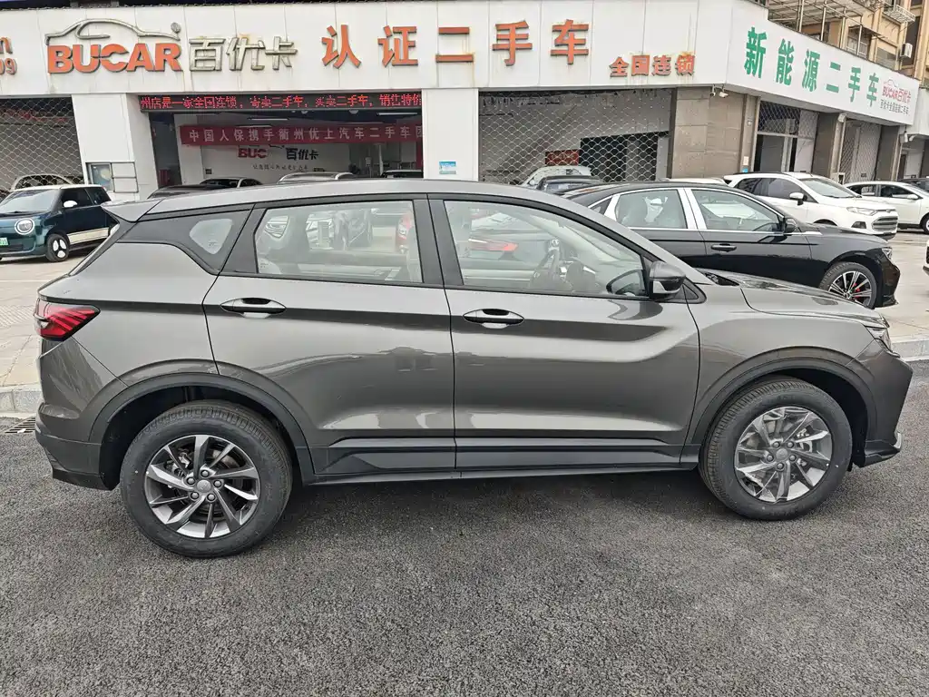 Geely Auto Binyue 2025 1.5L CVT Super Energy 2026 - thumbnail 3
