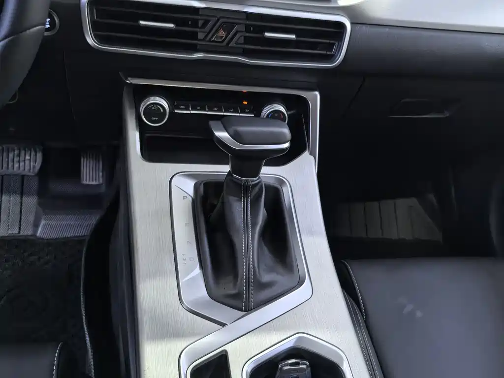 Geely Auto Bin Yue 2025 1.5L CVT Super Energy 2026 - thumbnail 11